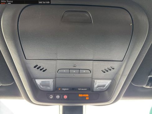 Certified 2019 Chevrolet Equinox LT image 31