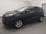 Used 2017 Kia Sportage LX image 2