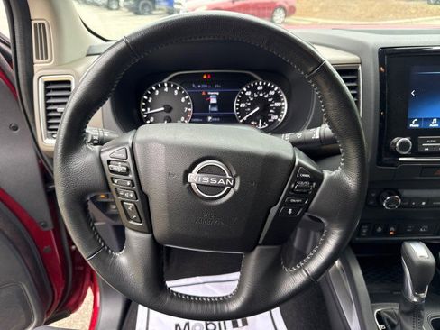 Used 2022 Nissan Frontier SV RWD image 23