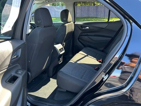 Used 2023 Chevrolet Equinox LT image 19