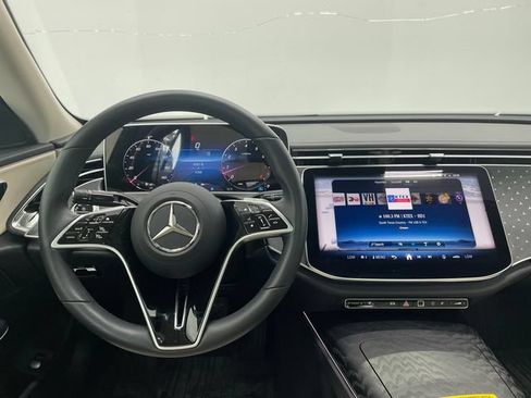Certified 2026 Mercedes-Benz E 350 Sedan image 4