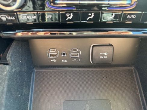 Used 2022 Jeep Grand Cherokee L Overland w/ Luxury Tech Group IV image 36