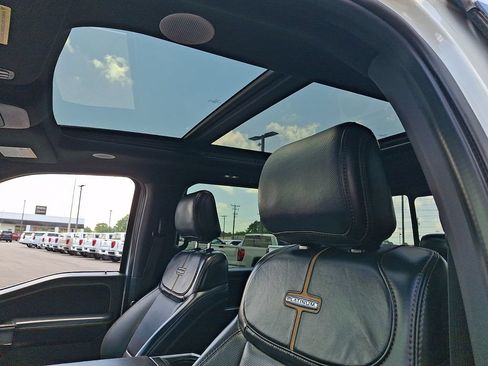 Used 2021 Ford F150 Platinum w/ FX4 Off-Road Package AWD/4WD image 13