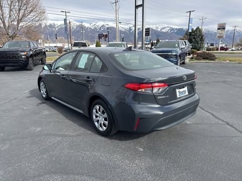 Used 2023 Toyota Corolla LE image 5