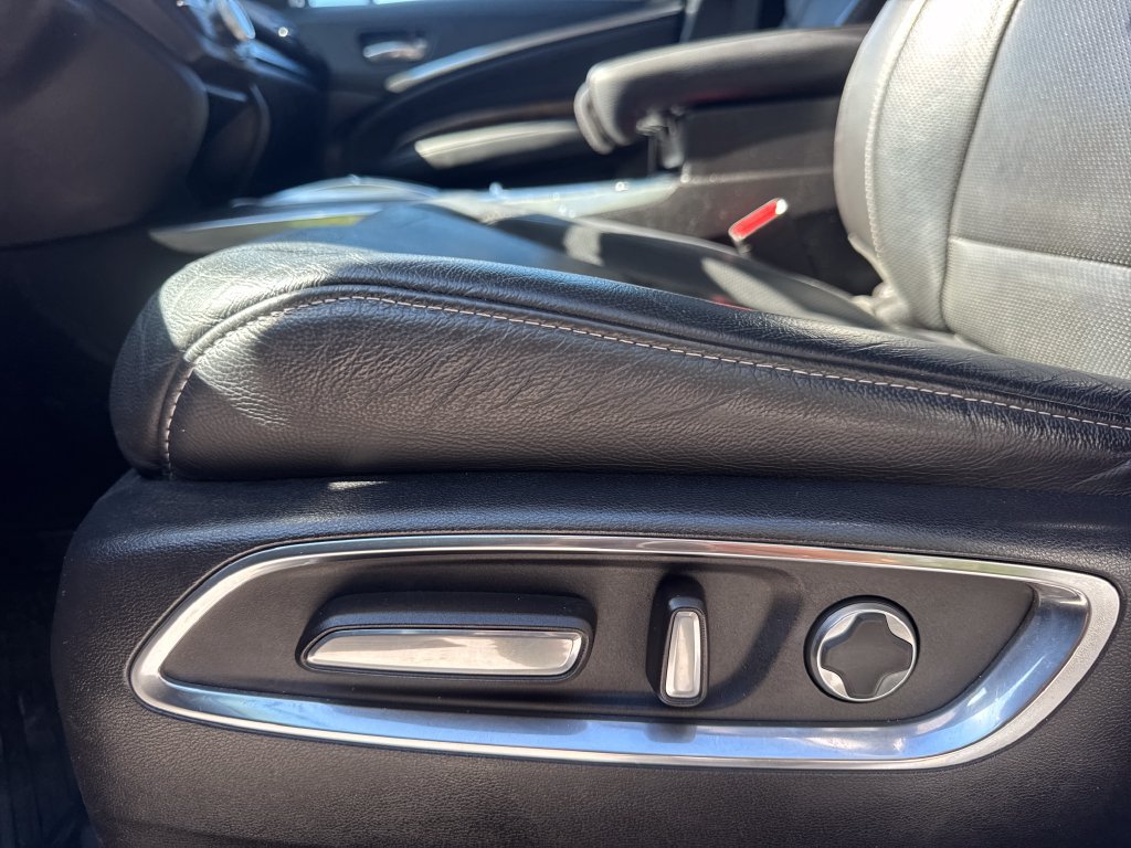 Used 2020 Acura MDX w/ Technology Package FWD image 15