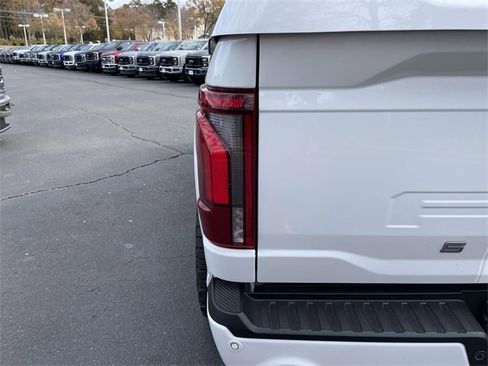 New 2025 Ford F150 Lariat w/ Equipment Group 502A High image 34