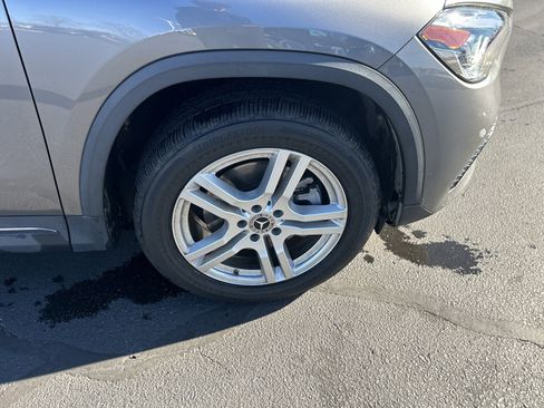 Certified 2021 Mercedes-Benz GLA 250 4MATIC image 13