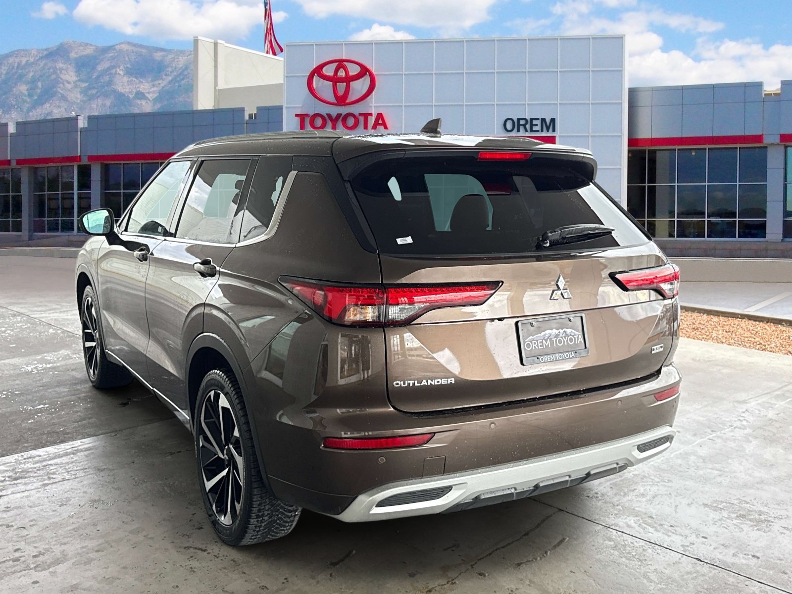Used 2022 Mitsubishi Outlander SEL FWD image 6