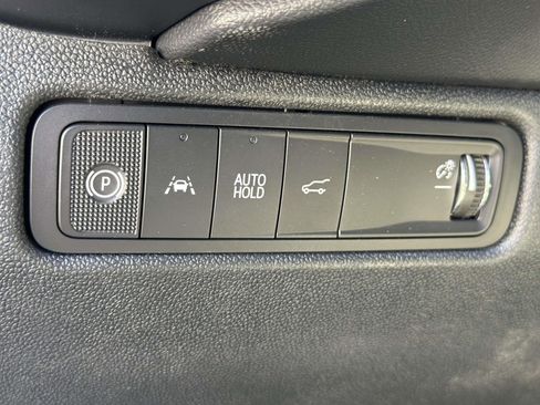 New 2026 Chevrolet Equinox EV RS image 17