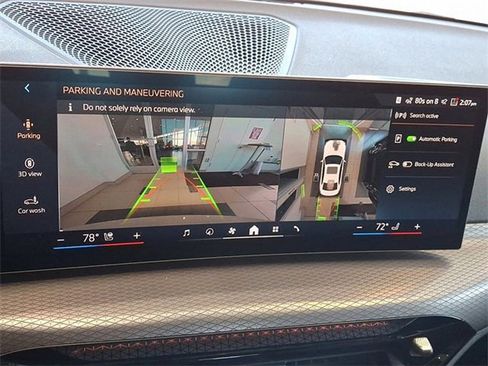 Certified 2025 BMW 330i xDrive Sedan w/ Premium Package image 13