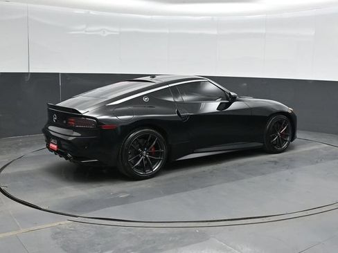 Used 2024 Nissan Z Performance w/ Floor Mat Package RWD image 3