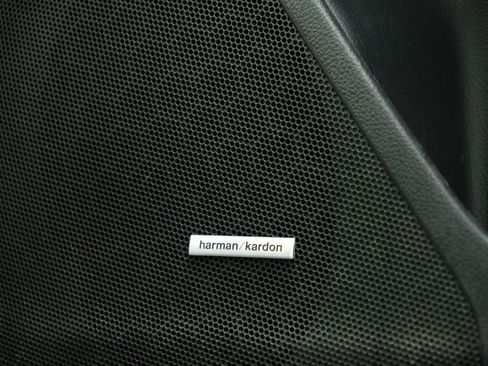 Used 2017 Subaru Forester 2.5i Limited image 30