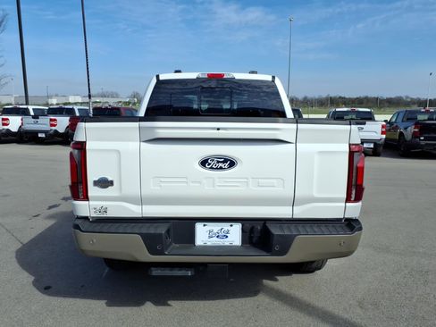 Used 2025 Ford F150 King Ranch w/ FX4 Off-Road Package image 4
