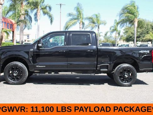 Used 2023 Ford F250 Lariat w/ Black Appearance Package AWD/4WD image 5