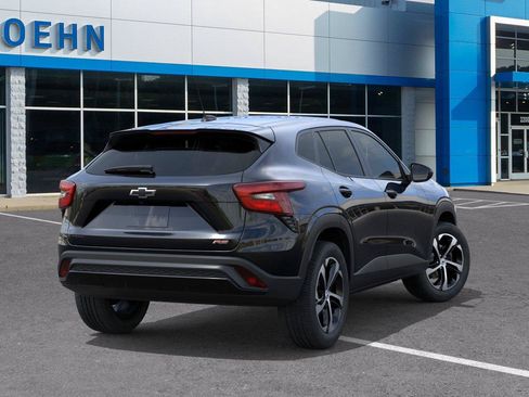 New 2026 Chevrolet Trax RS w/ Driver Confidence Package FWD image 4