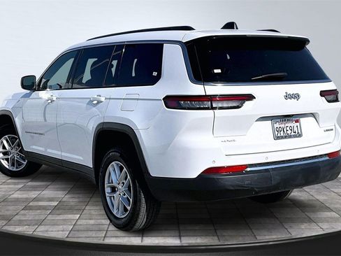 Certified 2024 Jeep Grand Cherokee L Laredo image 3