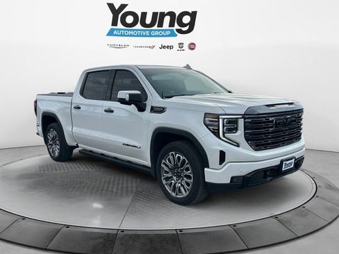 Used 2024 GMC Sierra 1500 Denali Ultimate AWD/4WD image 8