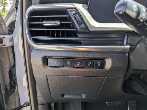 Certified 2024 Kia Telluride SX X-Line AWD/4WD image 31
