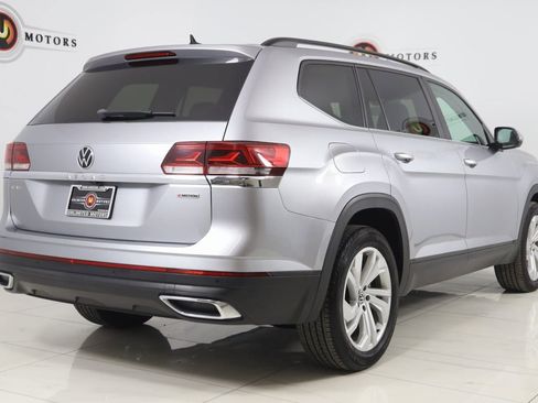 Used 2021 Volkswagen Atlas SE image 3