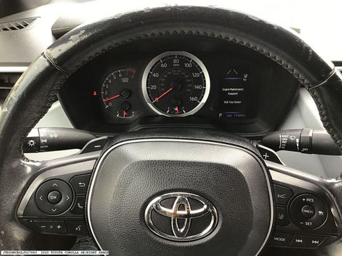 Used 2020 Toyota Corolla SE image 8