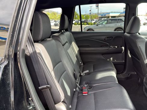 Certified 2023 Honda Passport EX-L image 31