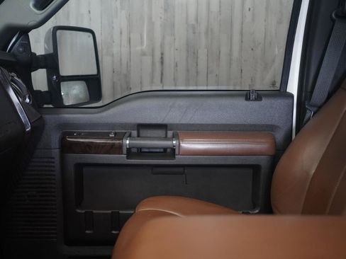 Used 2014 Ford F350 Platinum AWD/4WD image 36