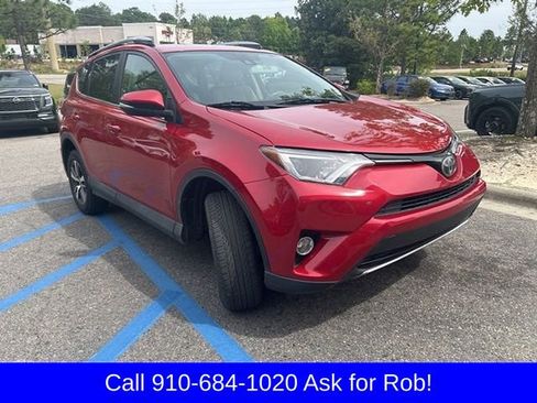 Used 2017 Toyota RAV4 XLE image 1