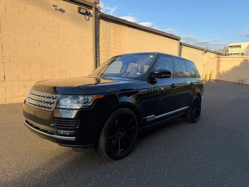 Used 2016 Land Rover Range Rover Supercharged AWD/4WD image 3