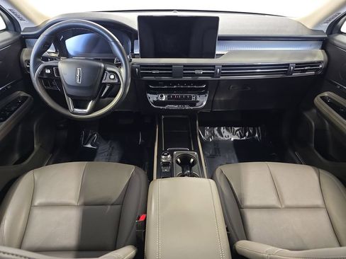 Used 2023 Lincoln Corsair AWD w/ Equipment Group 101A image 10