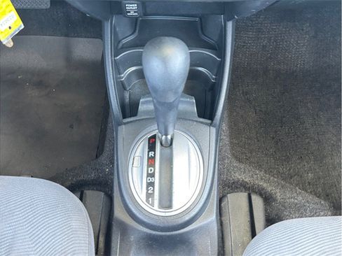 Used 2011 Honda Fit image 11