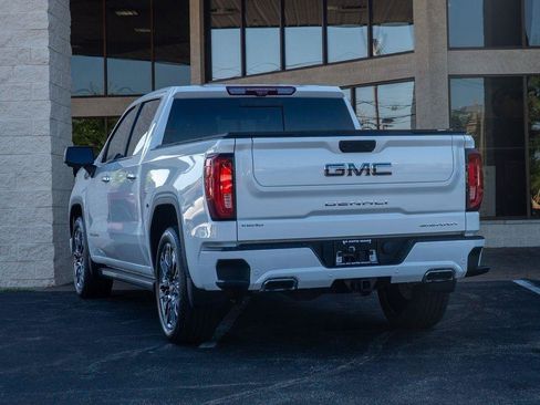Used 2023 GMC Sierra 1500 Denali Ultimate AWD/4WD image 4