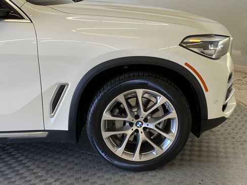 Certified 2023 BMW X5 xDrive40i w/ Premium Package image 10