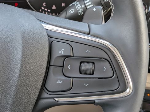 Certified 2023 Buick Envision Avenir FWD image 26