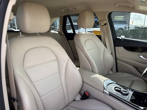Used 2017 Mercedes-Benz GLC 300 image 12