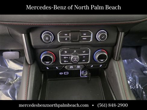 Used 2022 Chevrolet Tahoe RST w/ Luxury Package image 25