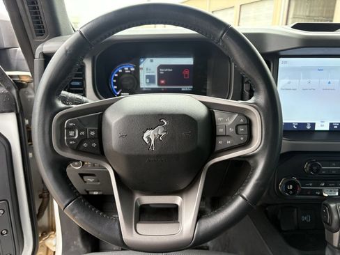 Used 2024 Ford Bronco Black Diamond AWD/4WD image 14