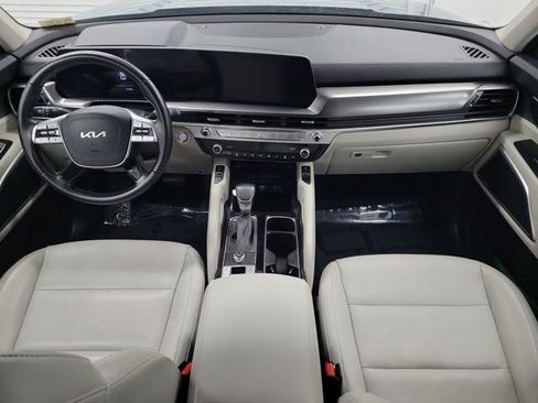 Certified 2024 Kia Telluride S FWD image 13