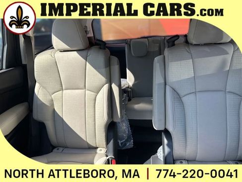 New 2025 Subaru Ascent Premium image 16