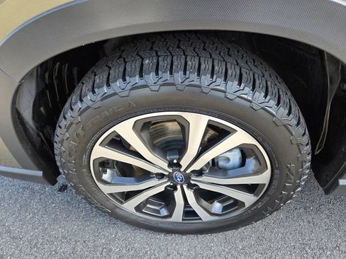 Used 2024 Subaru Forester Limited AWD/4WD image 28
