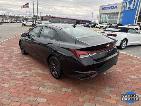 Used 2023 Hyundai Elantra SEL image 34