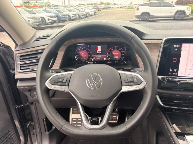 Certified 2025 Volkswagen Atlas SEL Premium R-Line AWD/4WD image 26