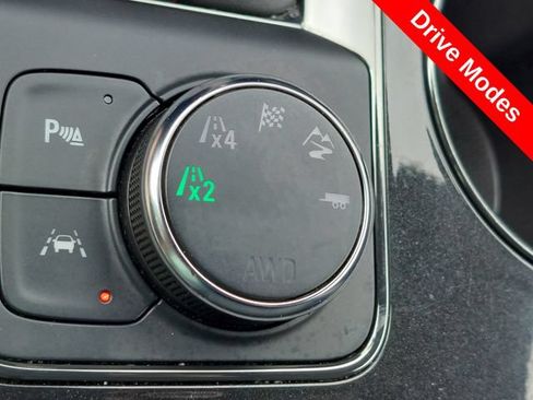 Used 2024 Chevrolet Blazer RS w/ Driver Confidence II Package AWD/4WD image 25