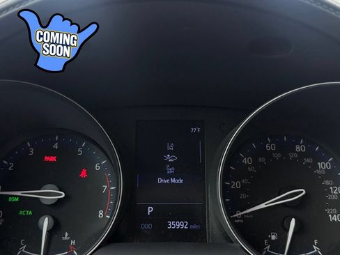 Used 2019 Toyota C-HR FWD image 19
