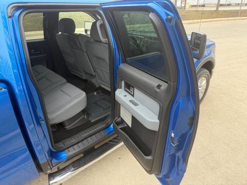 Used 2014 Ford F150 XLT w/ Equipment Group 302A Luxury AWD/4WD image 26