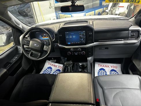 Used 2022 Ford F150 Lightning Pro image 19