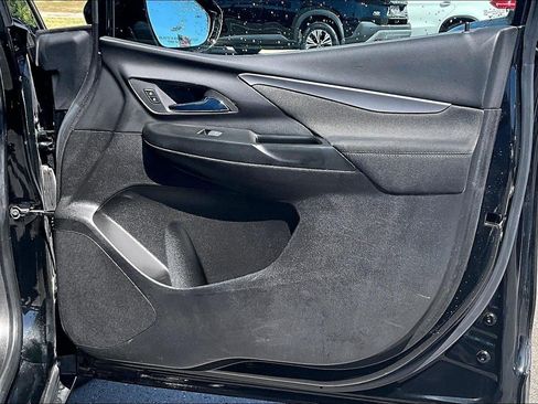 Used 2022 Chevrolet Bolt LT FWD image 24