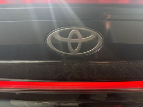 Used 2025 Toyota Prius XSE image 22