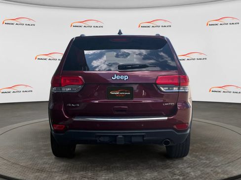 Used 2019 Jeep Grand Cherokee Limited w/ Trailer Tow Group IV AWD/4WD image 9