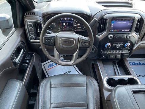 Used 2020 GMC Sierra 3500 Denali w/ Technology Package image 6