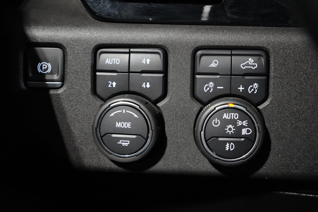 Used 2024 Chevrolet Silverado 2500 ZR2 w/ ZR2 Bison Edition AWD/4WD image 28